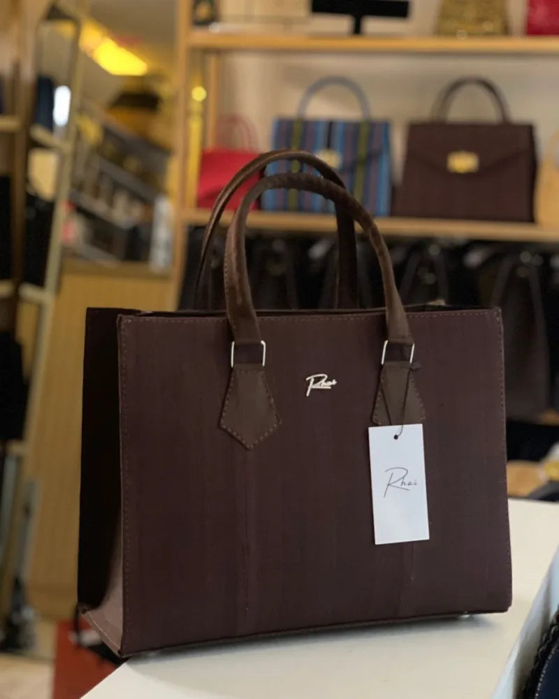 Lola Maxi Bag